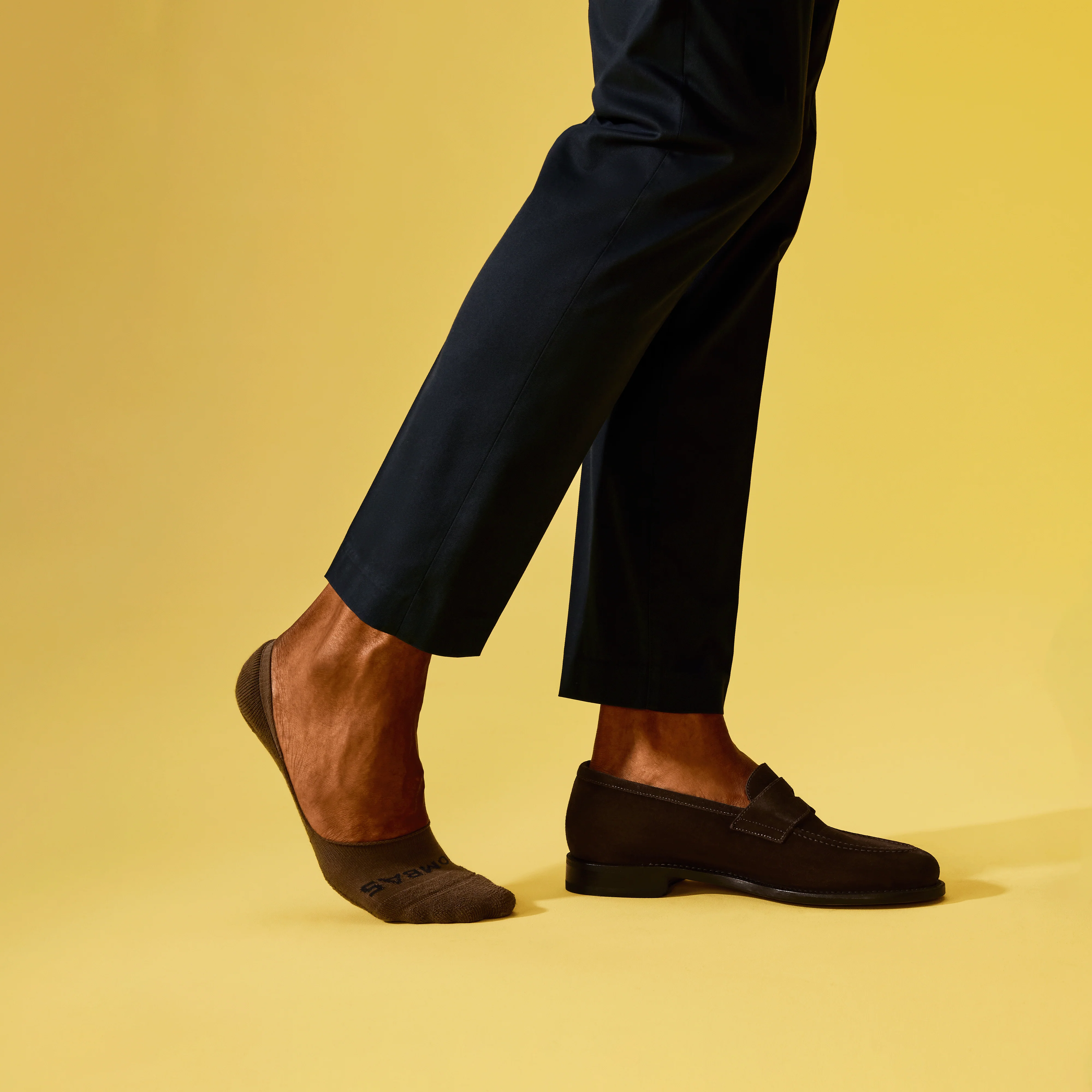 Men's Mid-Cut Cushioned No Show Socks - Image 14
