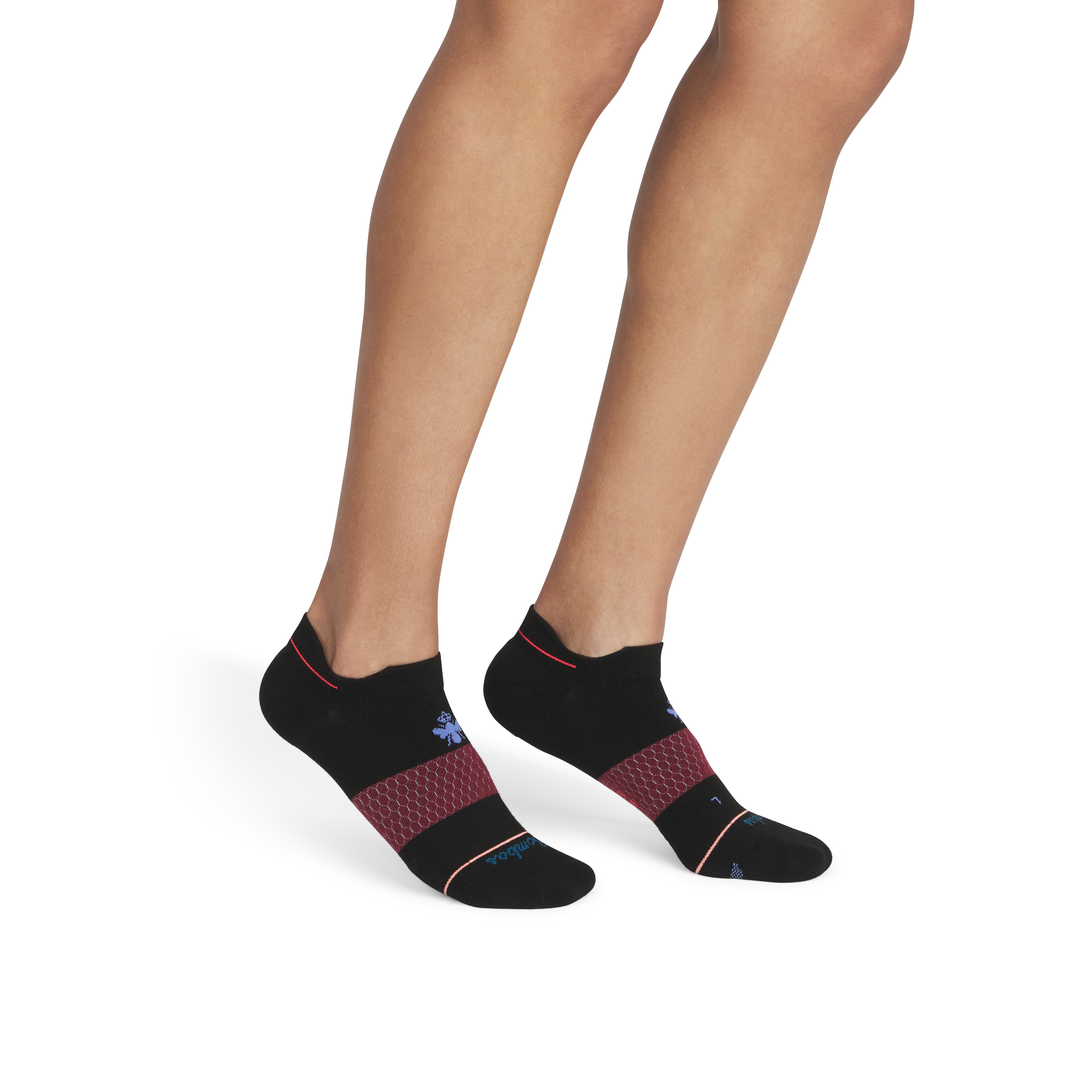 Women's Merino Wool Blend Run Ankle Socks - Image 12
