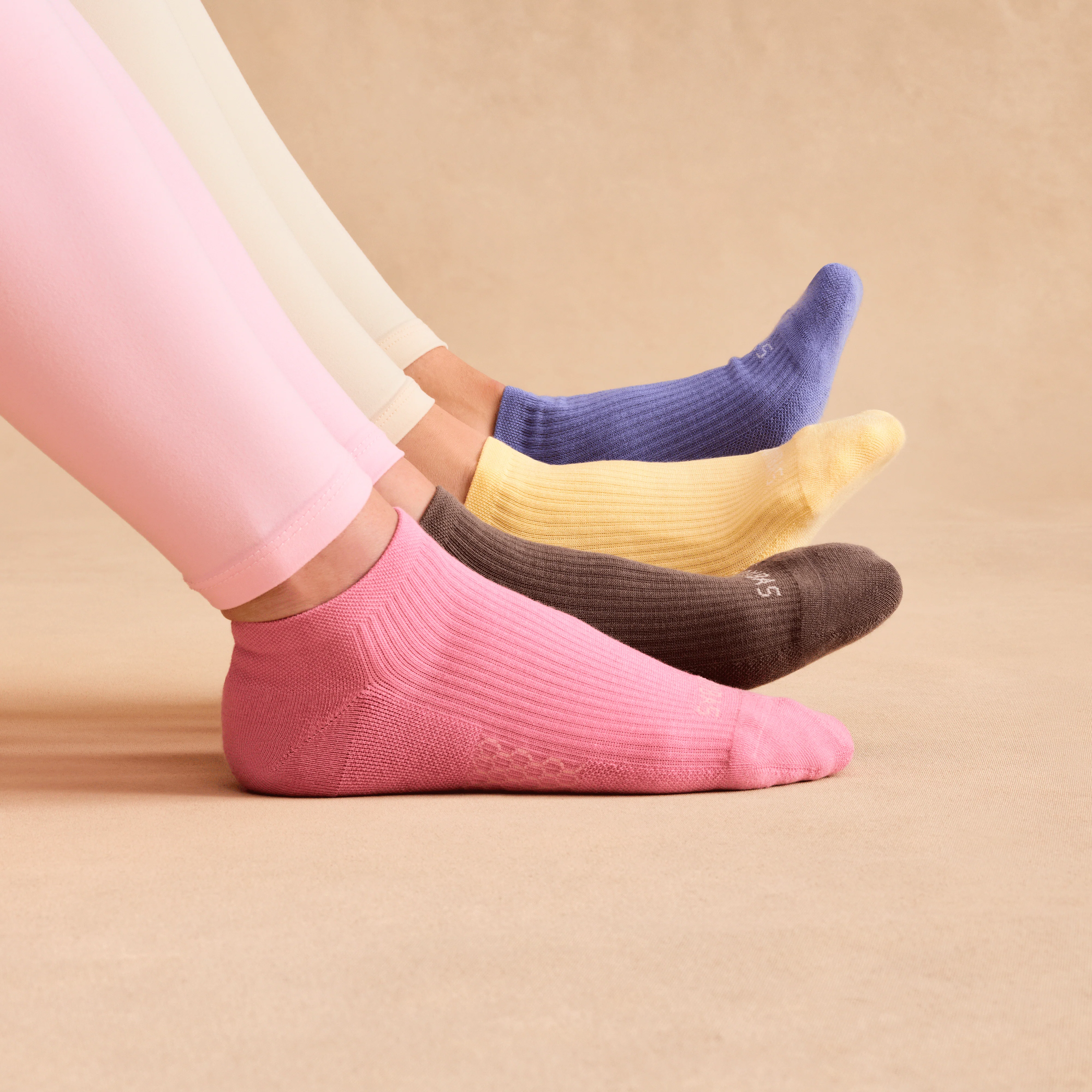 Women's Modern Rib Ankle Sock 8-Pack - Image 2